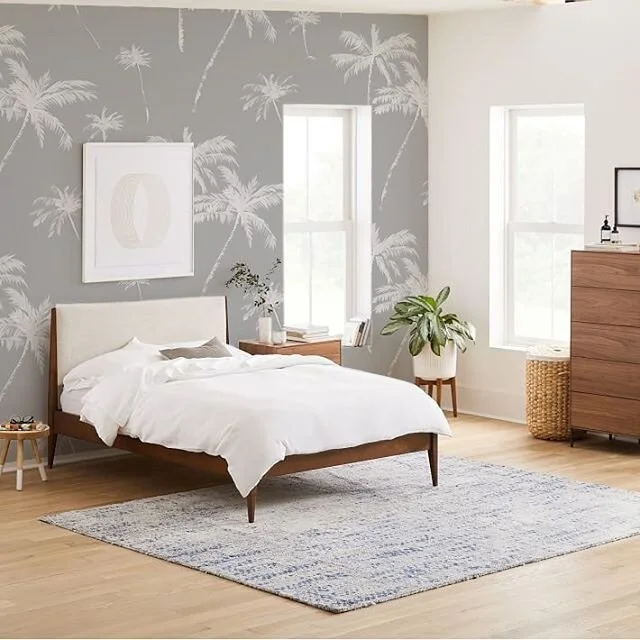 Mock up of this simple large-scale palm pattern. Could be cool as wallpaper, no?