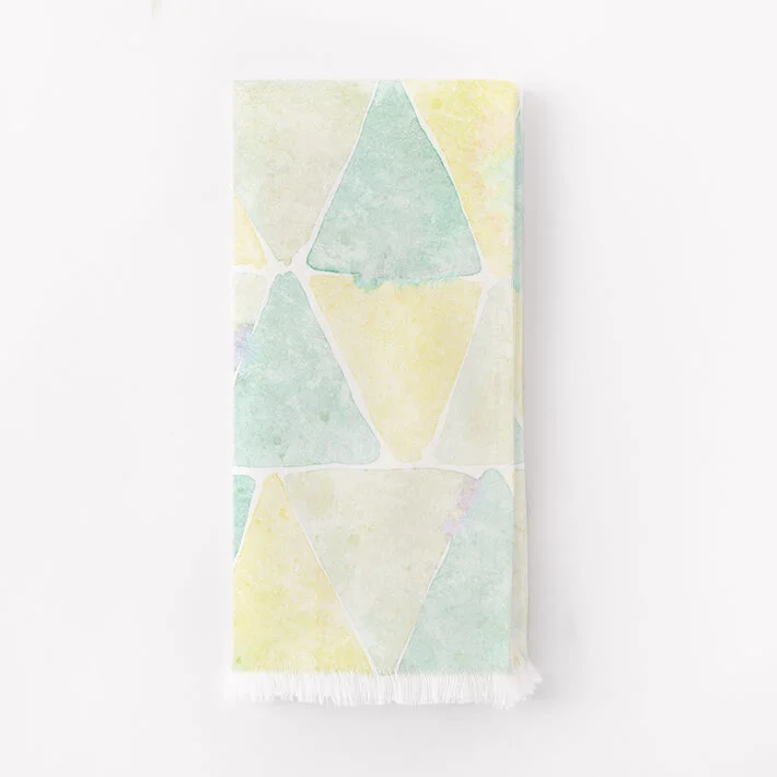 TRIANGLE NAPKIN