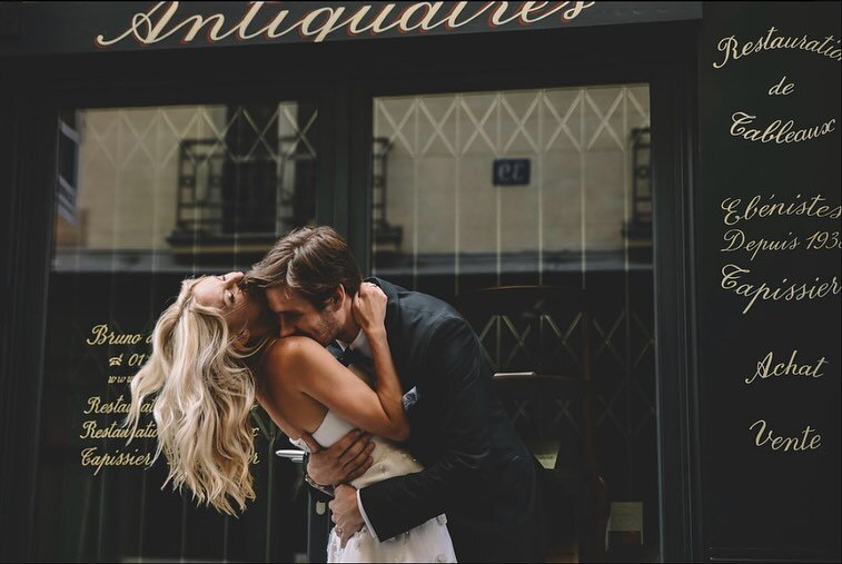 Time To Make Noise 
.
.
.
.
#robertcarlonewyork #nyc #paris #nycweddingphotographer #nycweddingphotography #nycbride #nycwedding #pariswedding #love #streets #wild #life #kiss #sweat #fun #french #champagne #wine #cheers