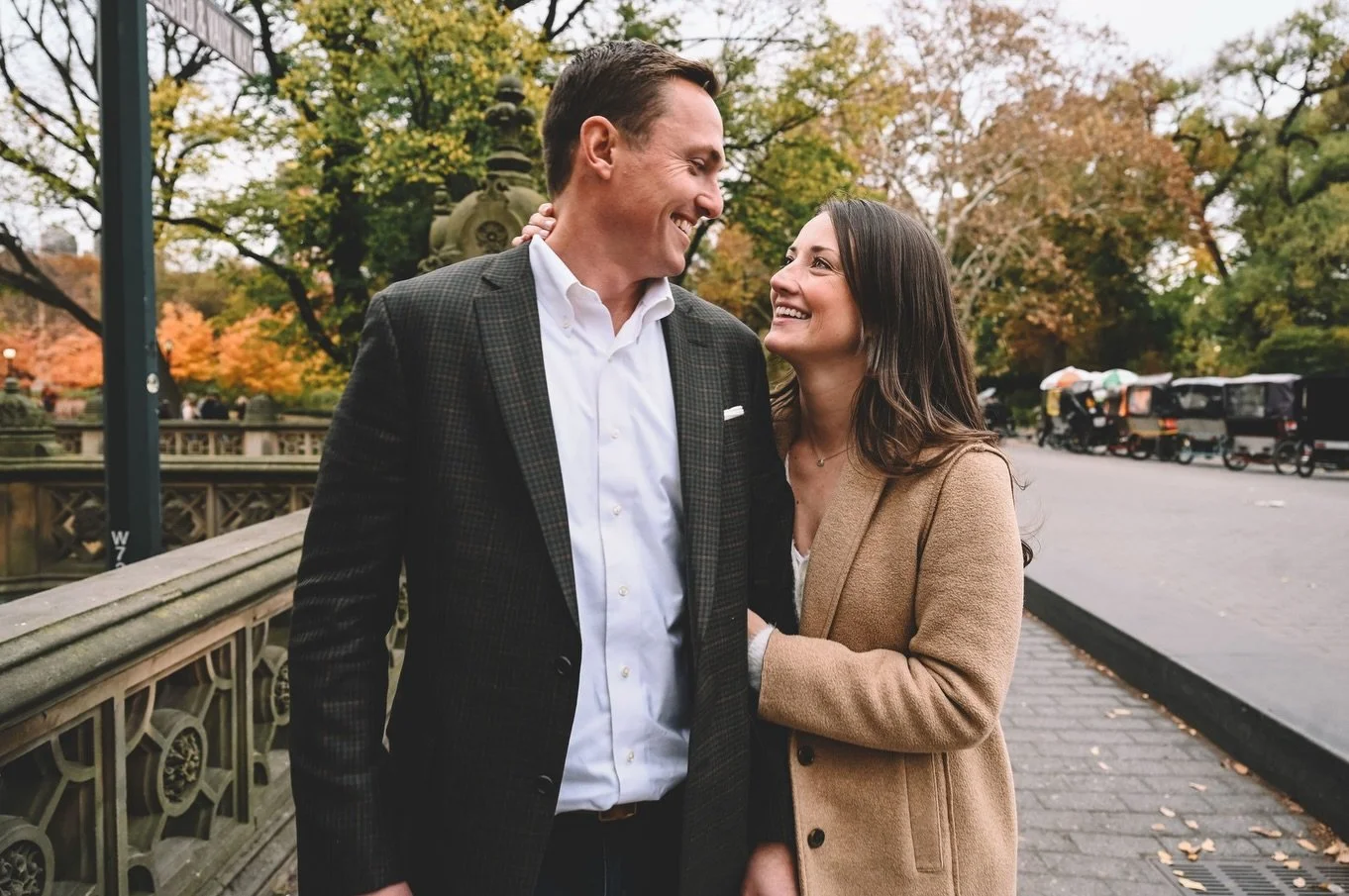 Love In The Park 
.
.
.
.
#robertcarlonewyork #nyc #nycweddingphotographer #nycbride #nyccouple #fall #centralpark #autumn #foliage #love #kiss #together #cheers