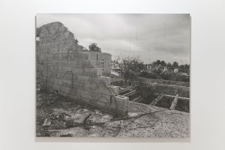 Carlos Garaicoa. Untitled (Muros II), 2003. Installation view at Botin’s Foundatio, Santander, Spain Foto: Oak Taylor-Smith