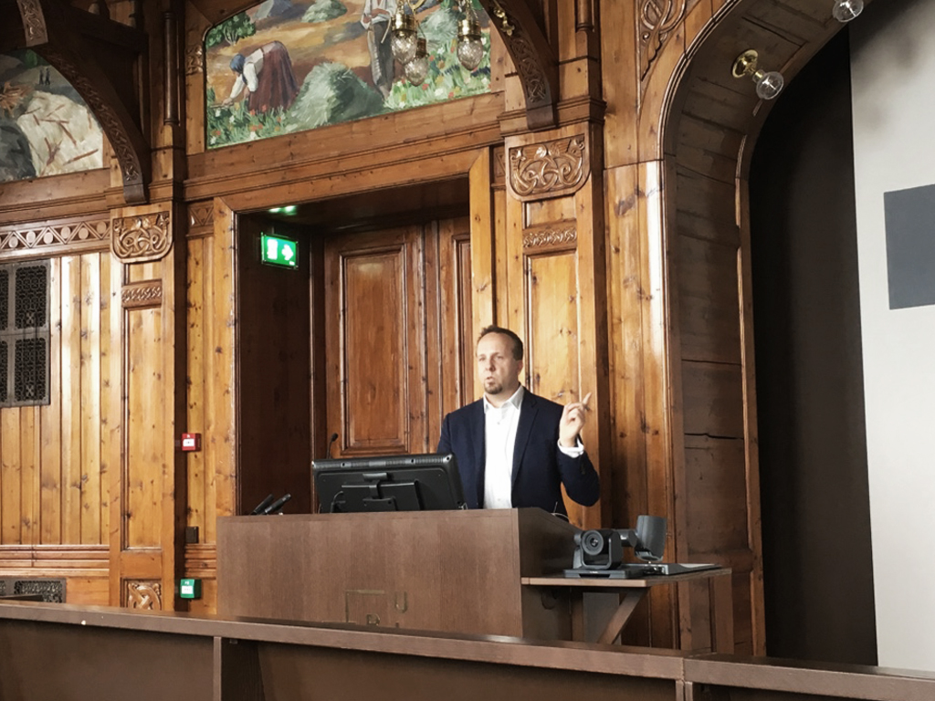 Jencek during his lecture at the Norwegian University of Life Sciences.