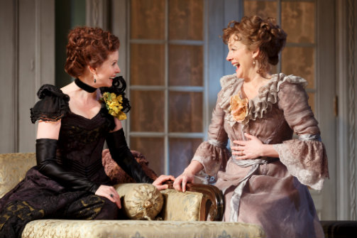 Cynthia Nixon as Regina, and Laura Linney as Birdie, in The Little Foxes . Photo by Joan Marcus.