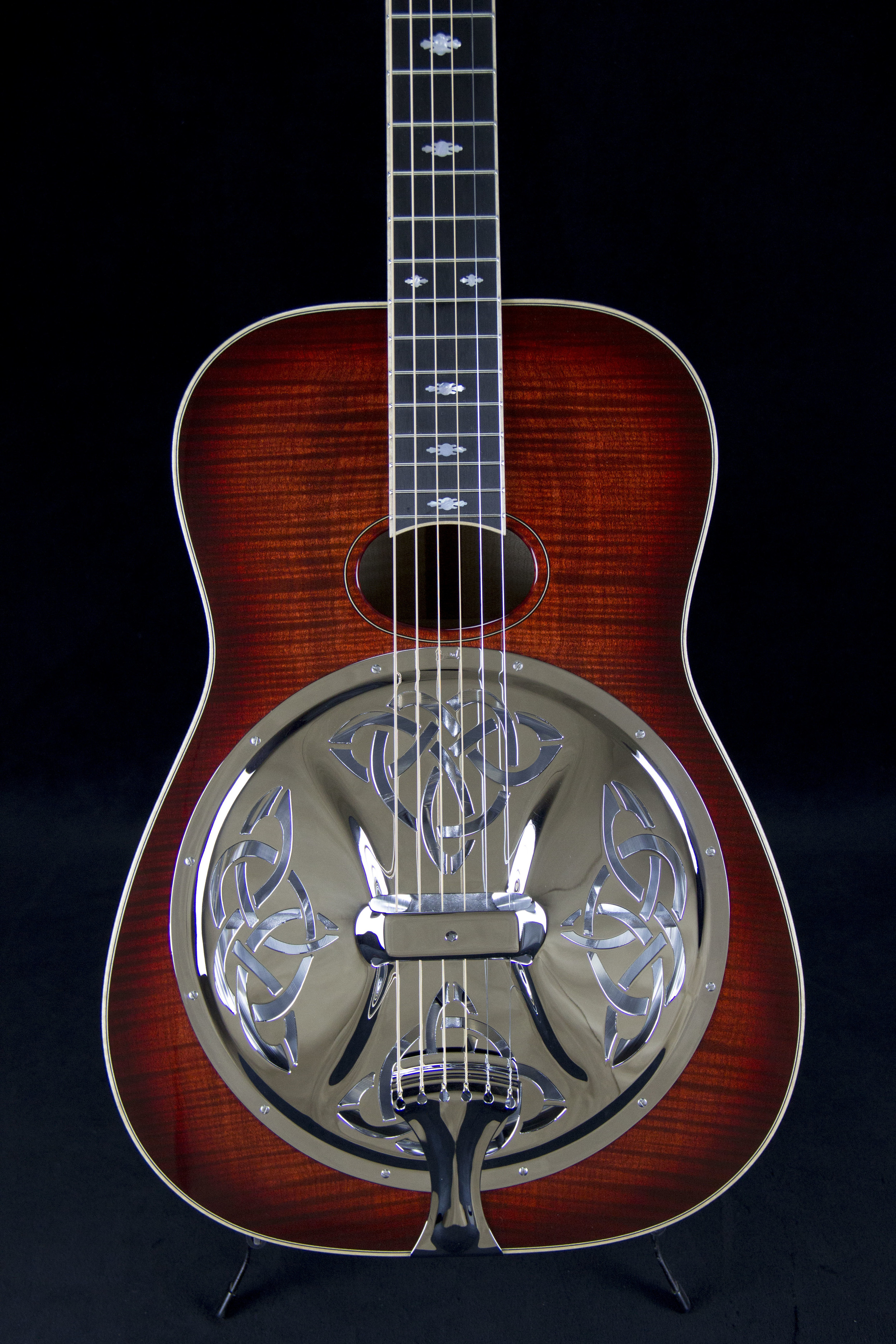 Celtic Knot™ Coverplate on Beard E Odyssey™