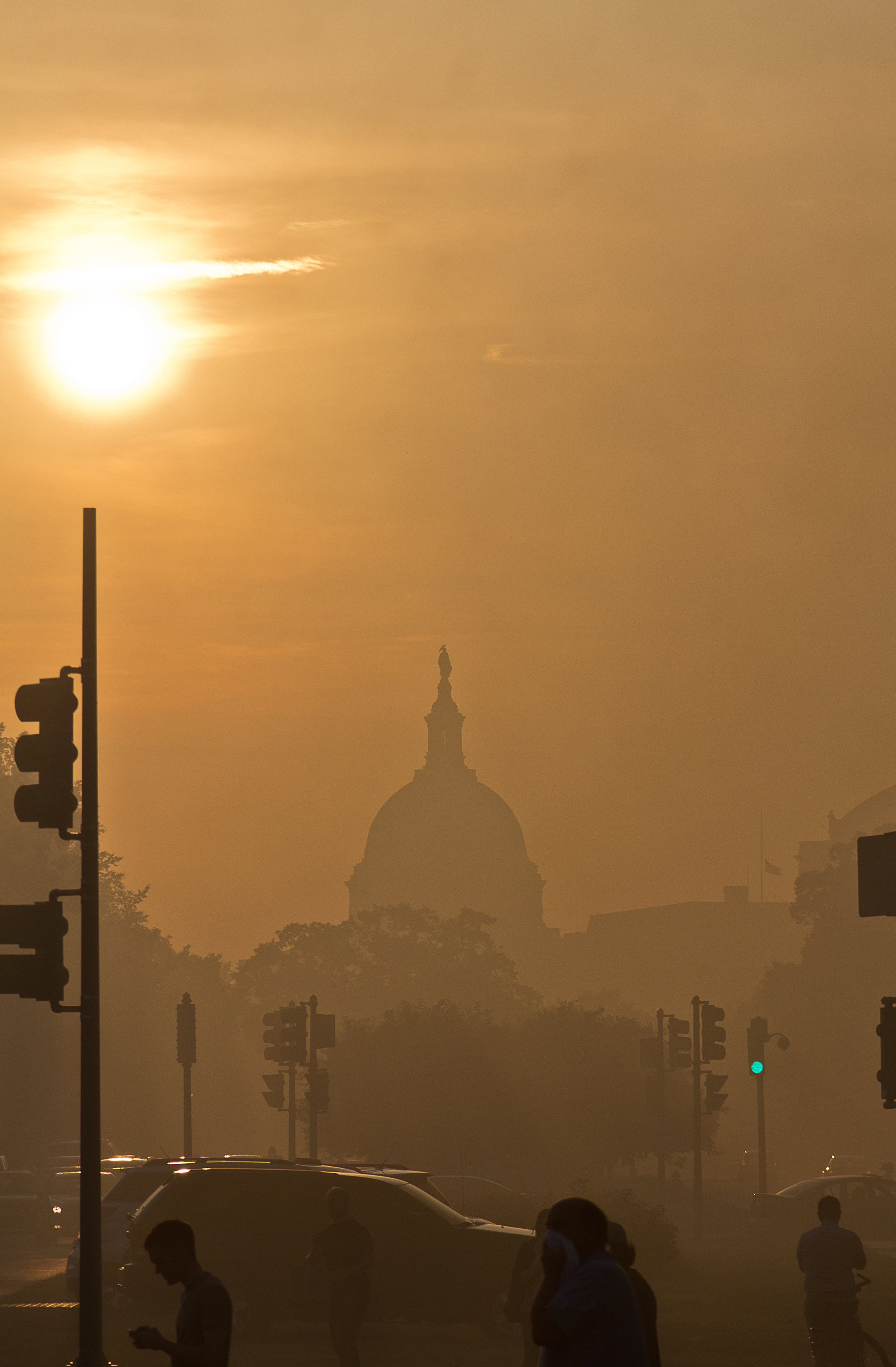 When I first got off the metro at Eastern Market, the smoke was blowing right down Pennsylvania Avenue creating a smog like effect in between the Capitol and the fire.