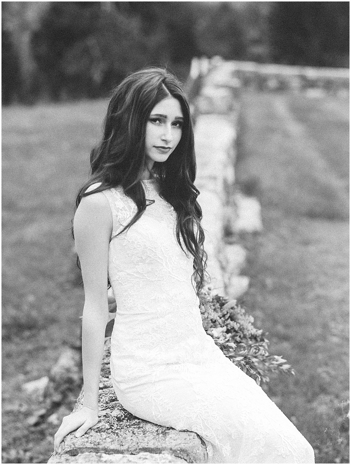 Abigail_Malone_Fall_Wedding_Knoxville_Film_Portra_400_Kodak_Mountain_Views_Abby_Elizabeth-3-2.jpg