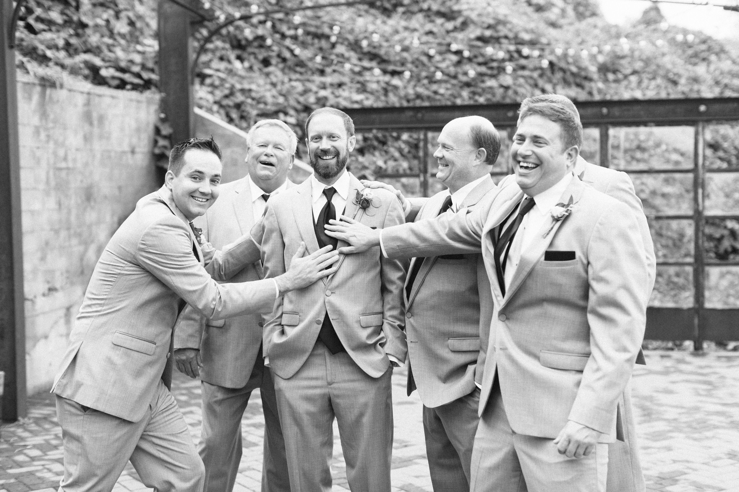 Jessica_Bryan_Wedding_Standard_Knoxville_Abigail_Malone_Photography-341.jpg