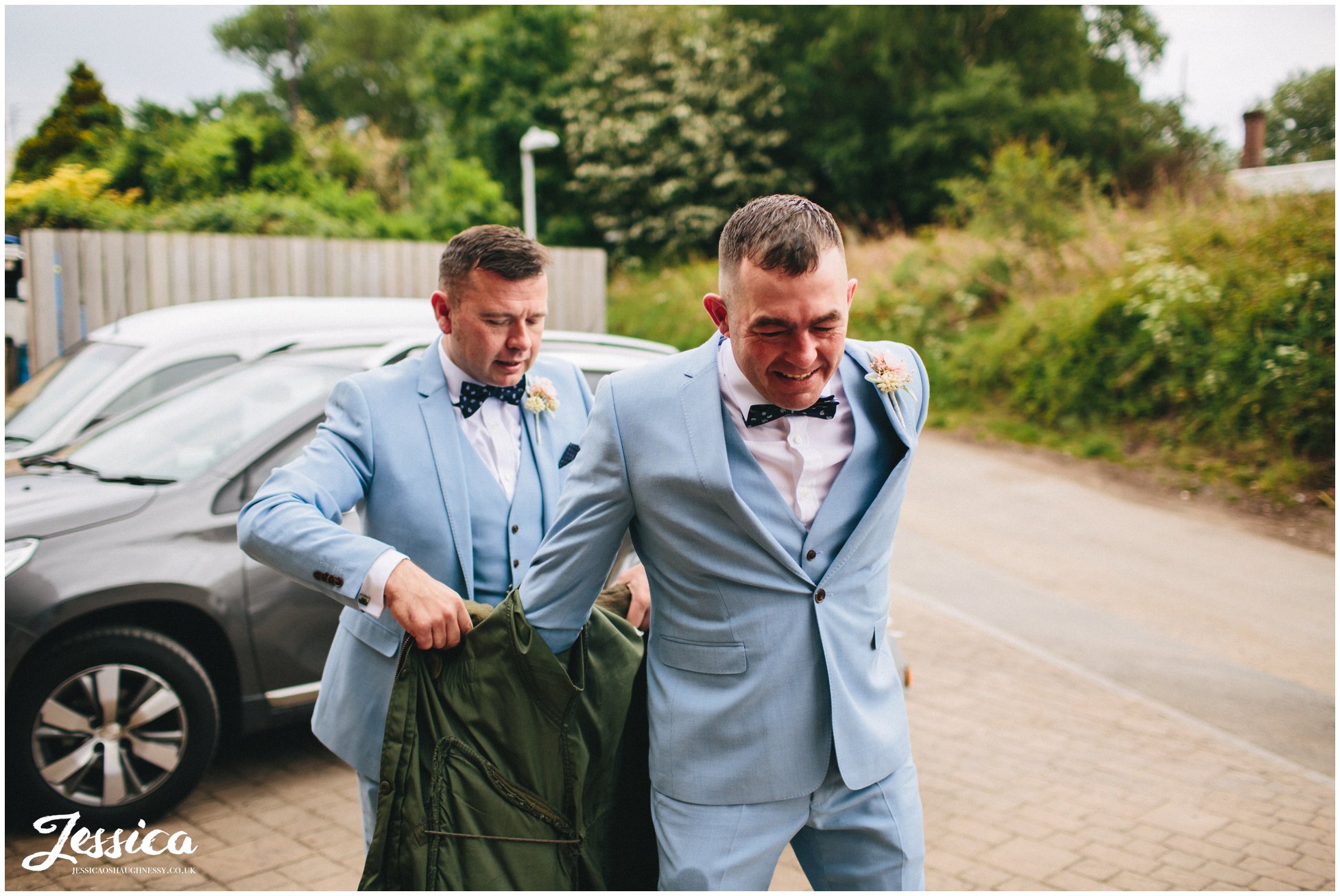 groom arrives at his wedding in sheldrakes on a moped, wirral wedding