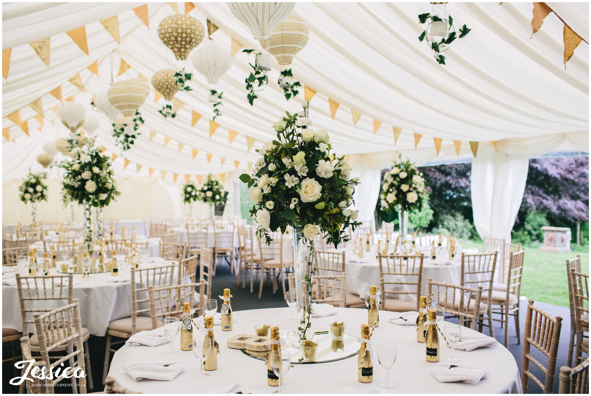 gatsby inspried wedding room at trevor hall