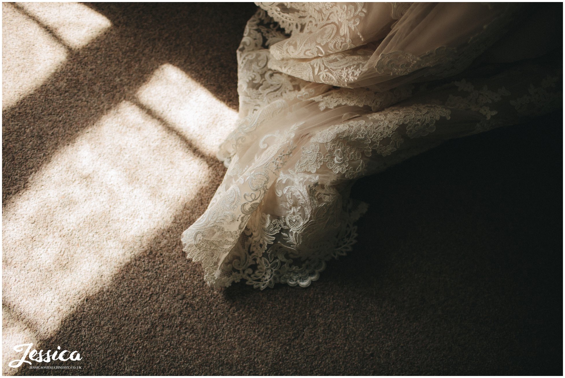 lace details of the wedding dress