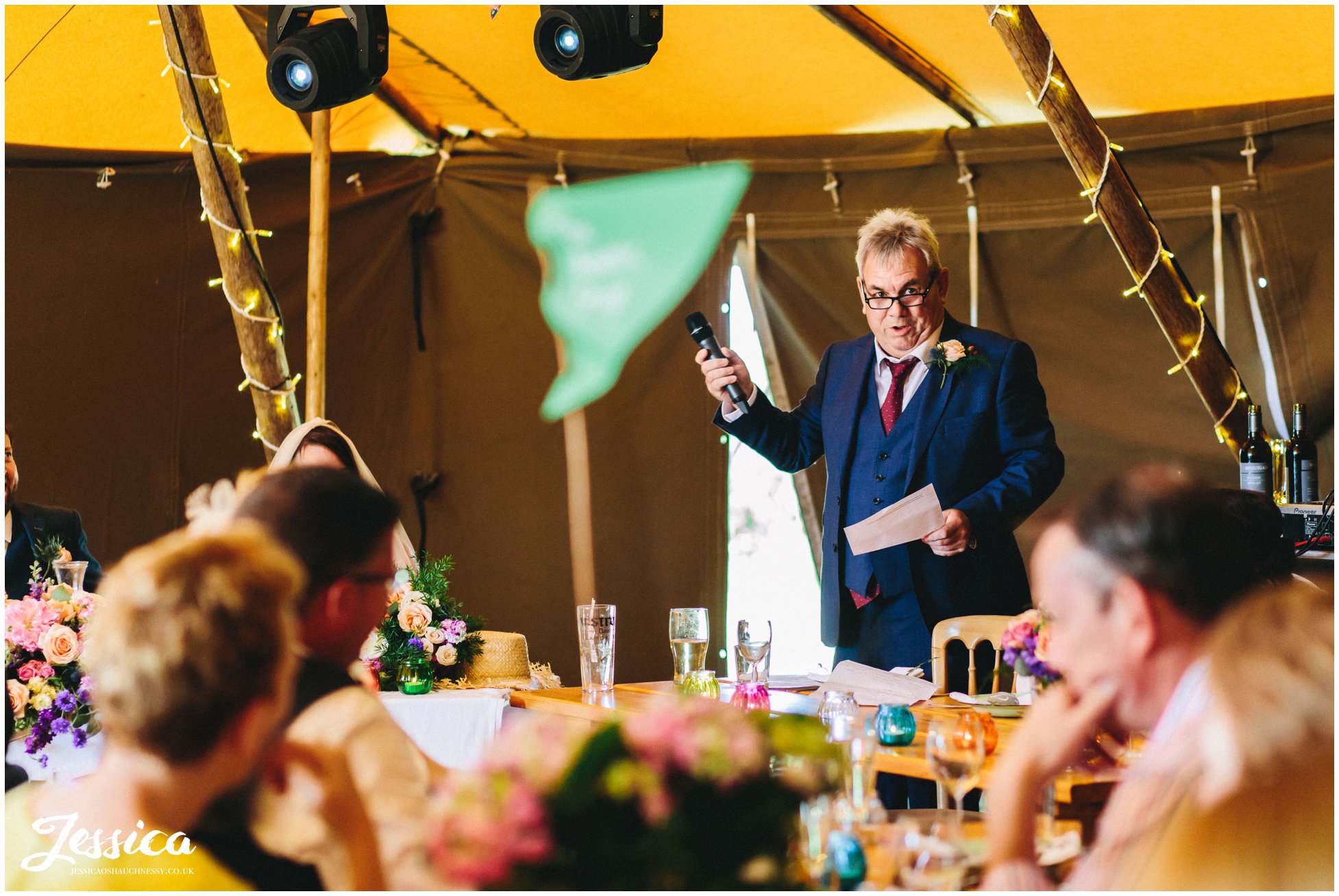 father of the bride gives his speech at bach wen farm wedding