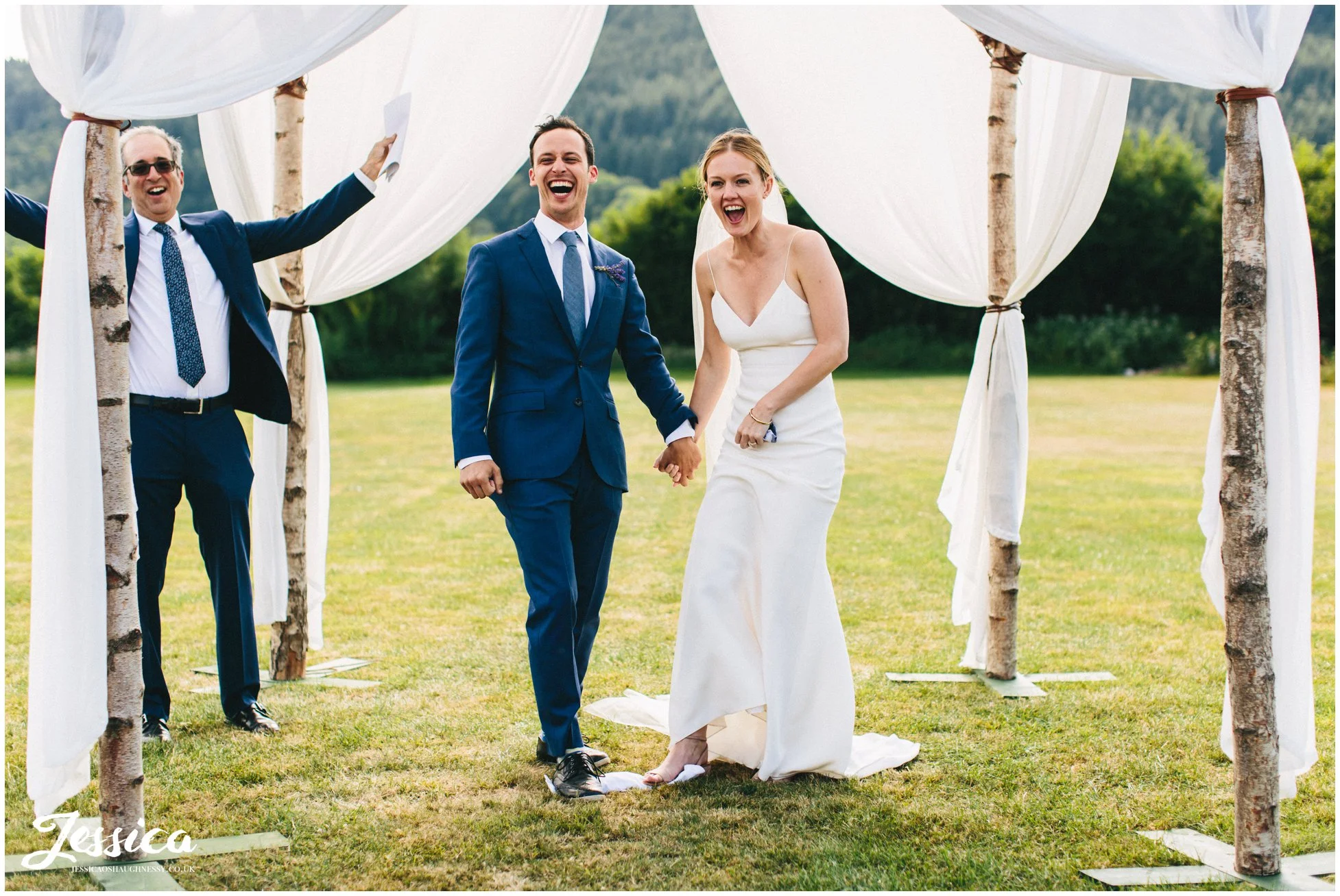 husband and wife successfully break the glass