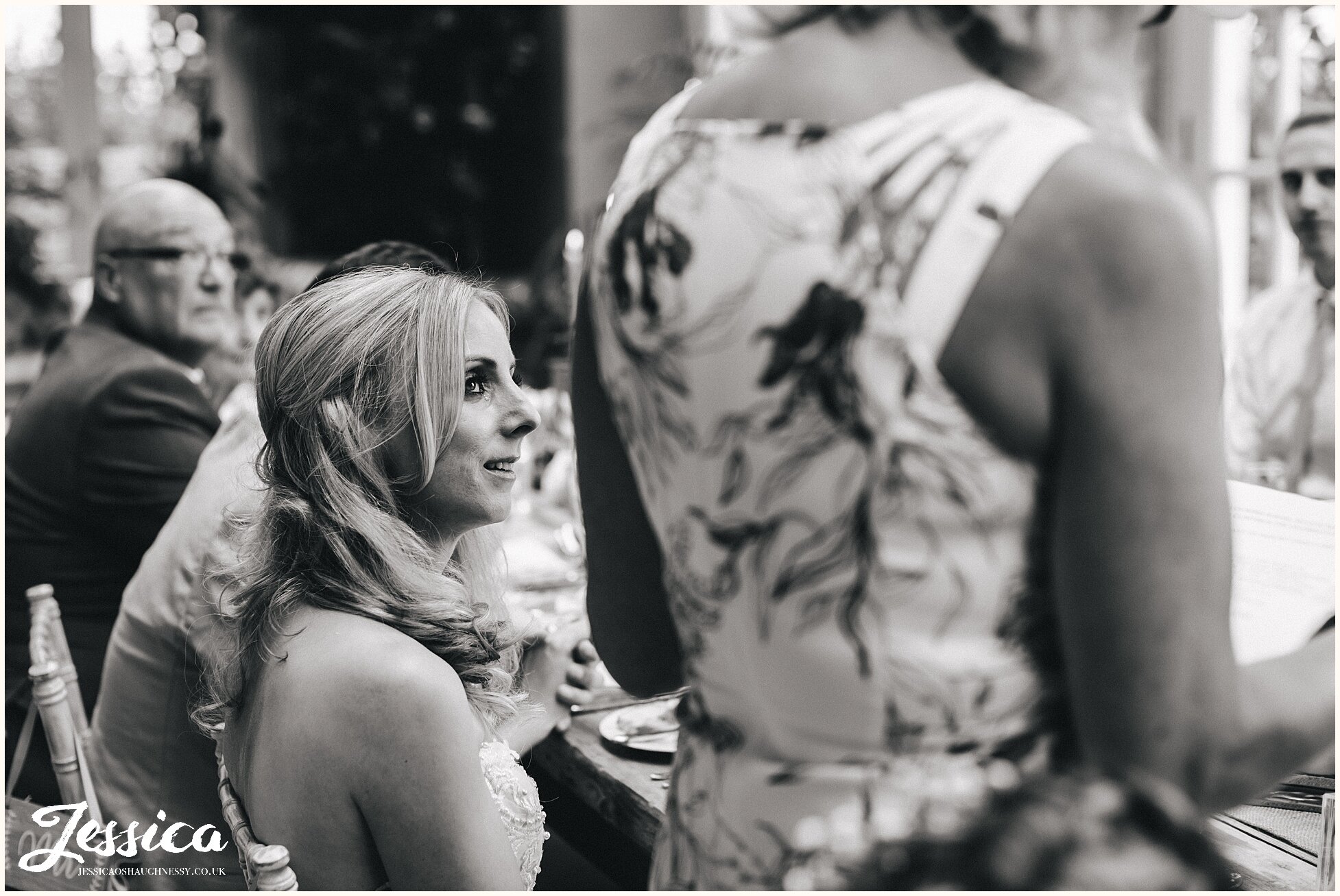 bride cries as her mother says speech