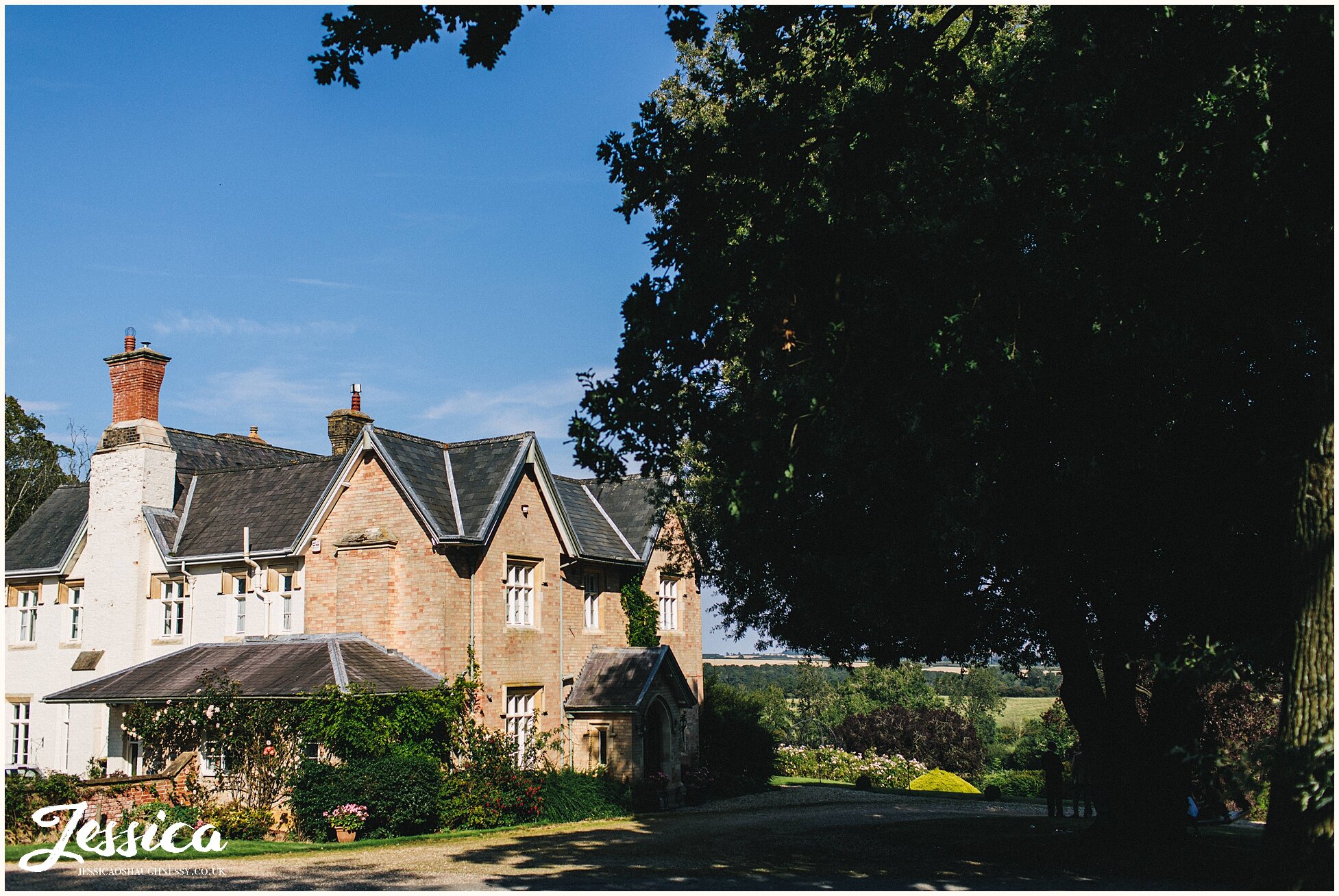 keythorpe manor wedding in leicestershire