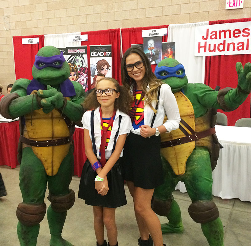 Who doesn't love the Ninja Turtles. Except my boy Ralph wasn't there. 