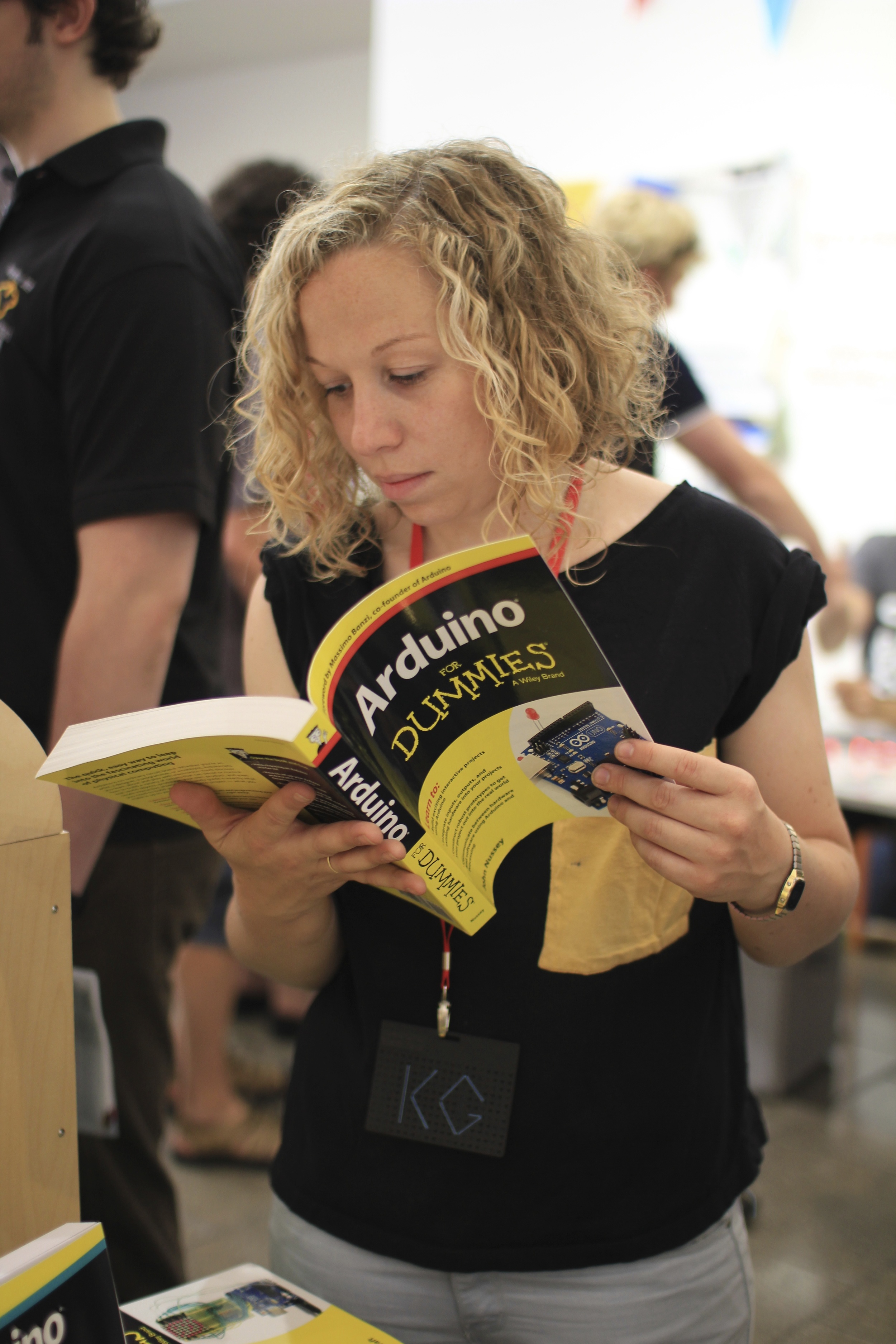 Kirsty engrossed in the "non-stop thrill ride" that is Arduino For Dummies