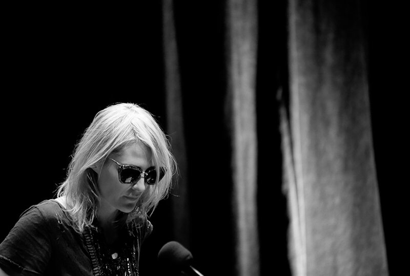 metric at the current