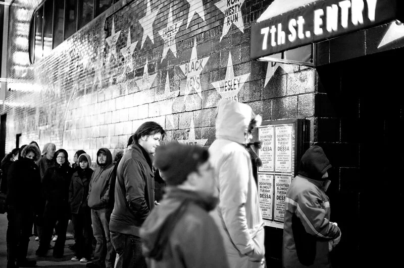 dessa's night at the entry