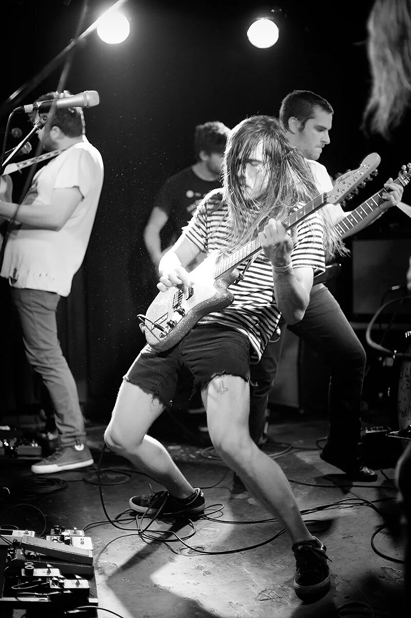 diarrhea planet at the entry