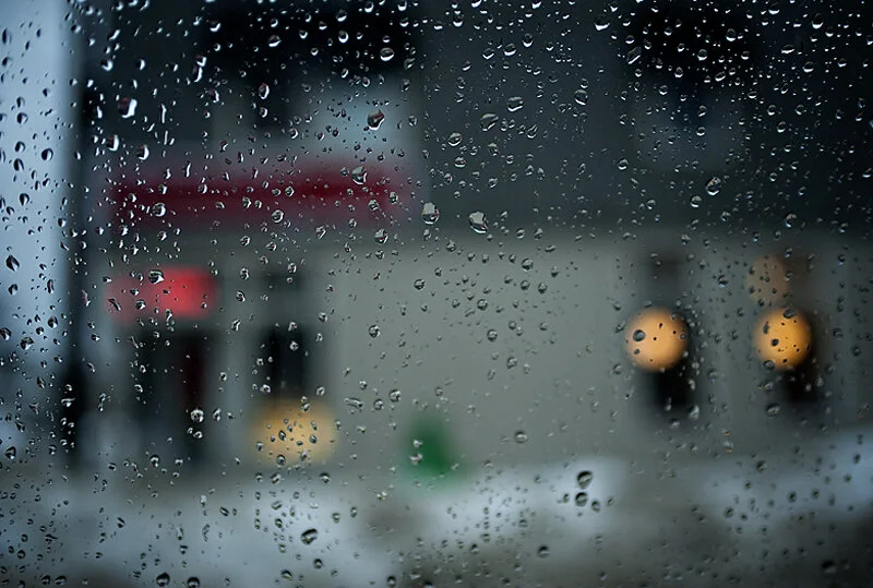 1230rainsm.jpg