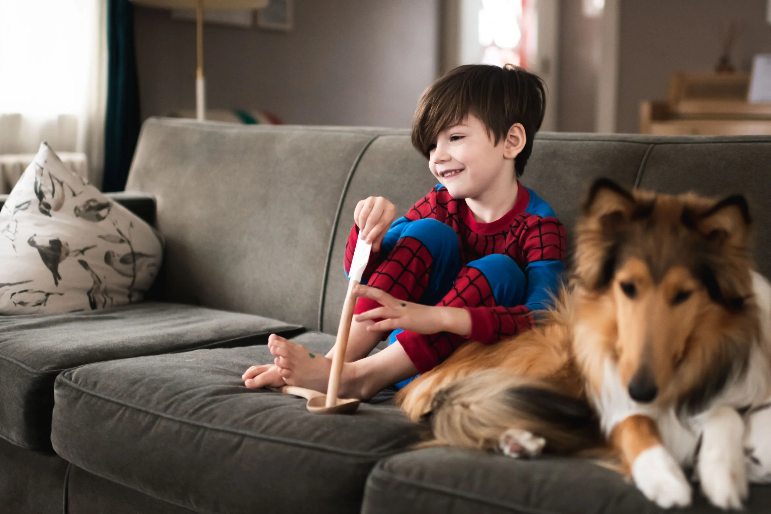 Minneapolis-documentary-family-photographer-quarantine-040220-07.jpg