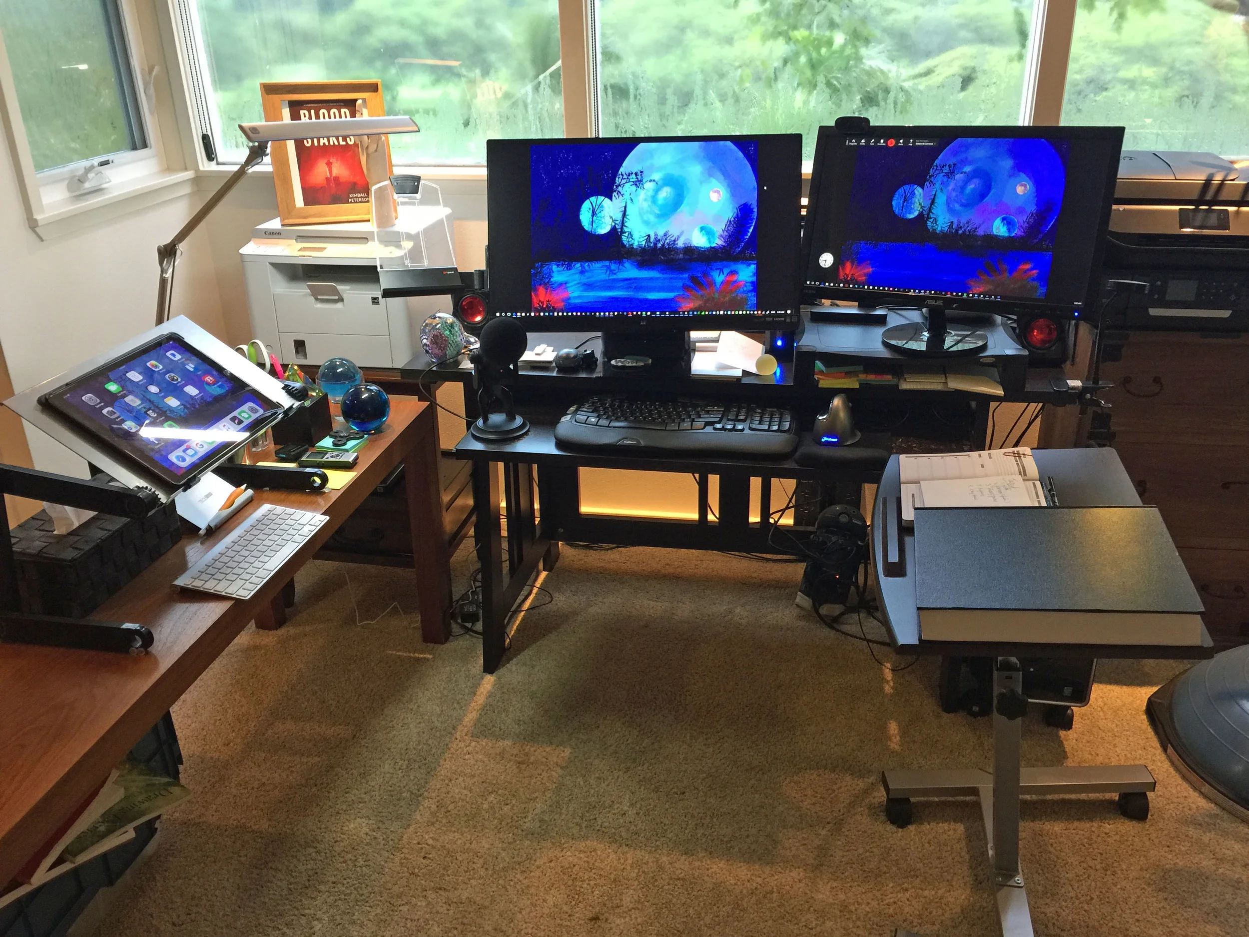 desk 2 nov 11.jpg