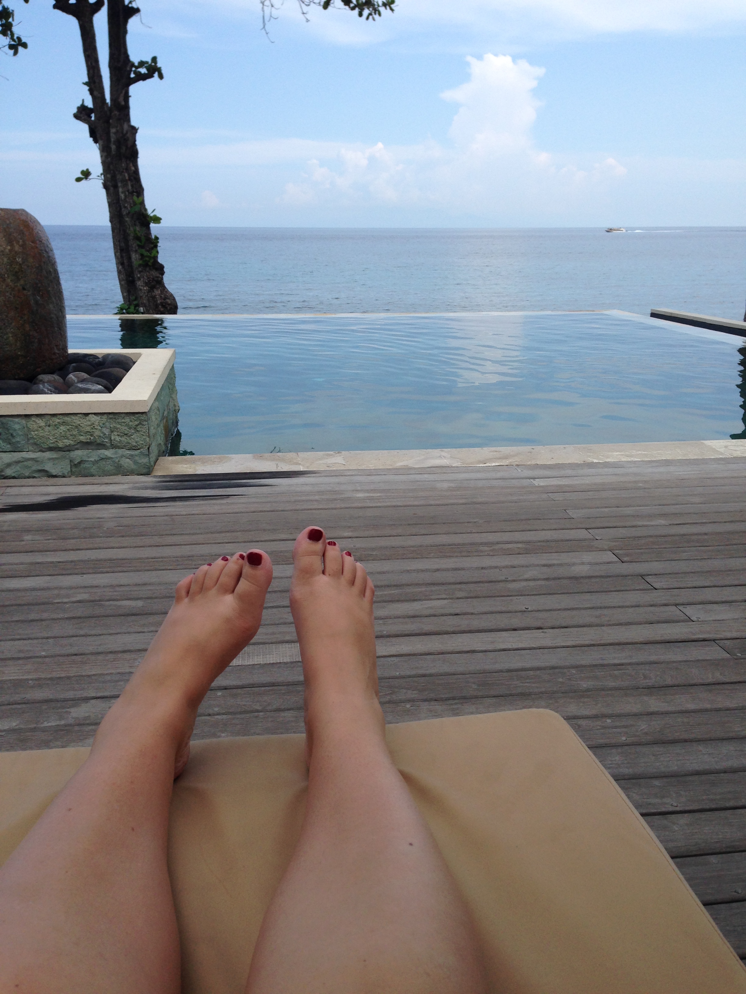 Feet pictures will just have two.