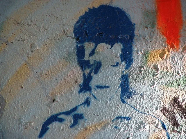 The Man Who Fell To Earth