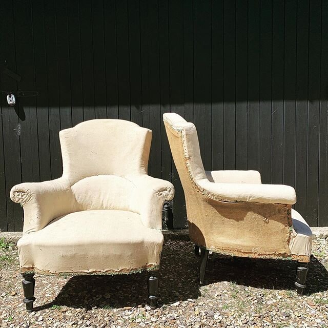 Next up on the workbench a pair of antique French armchairs.