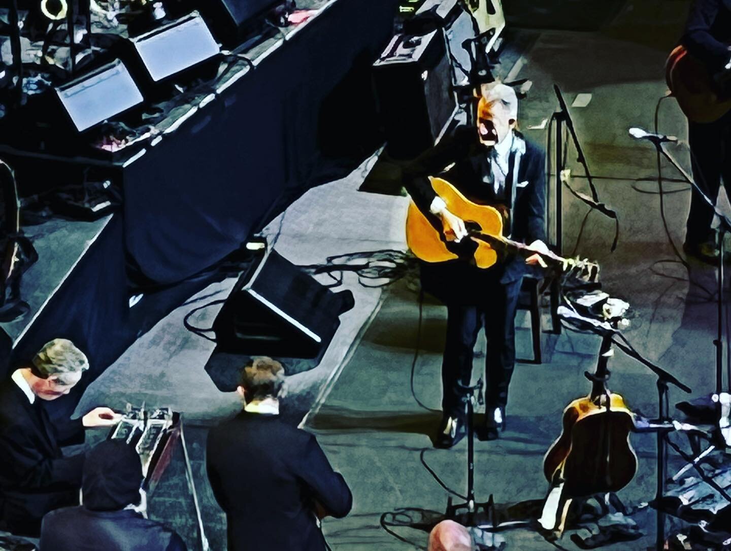 The nose bleeds don&rsquo;t matter when you&rsquo;re in the house with legends. Lyle Lovett and his Large Band.