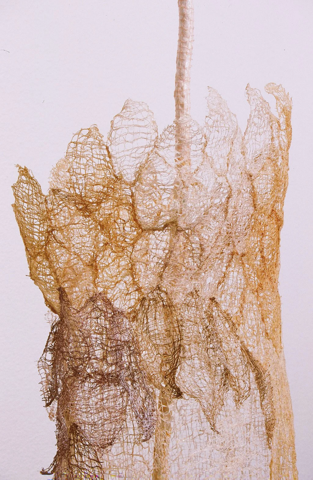 Ethereal Messenger- detail