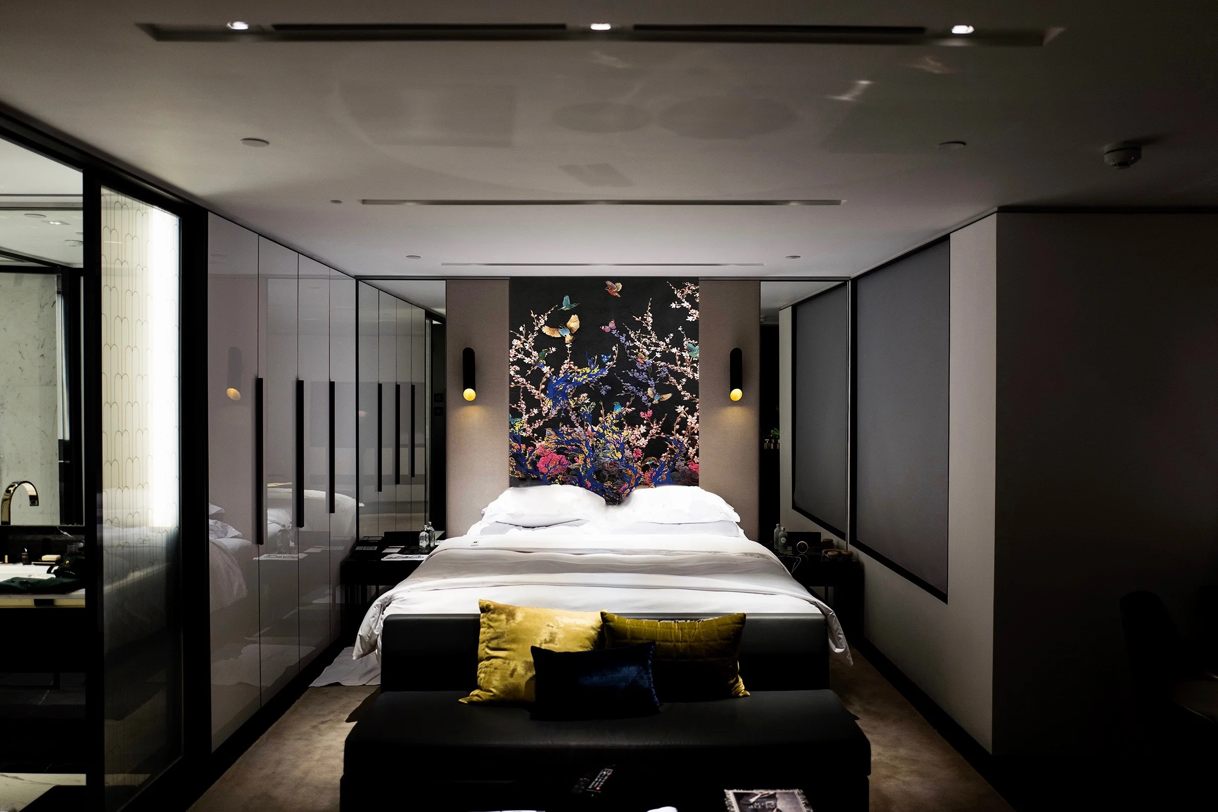 room.jpeg