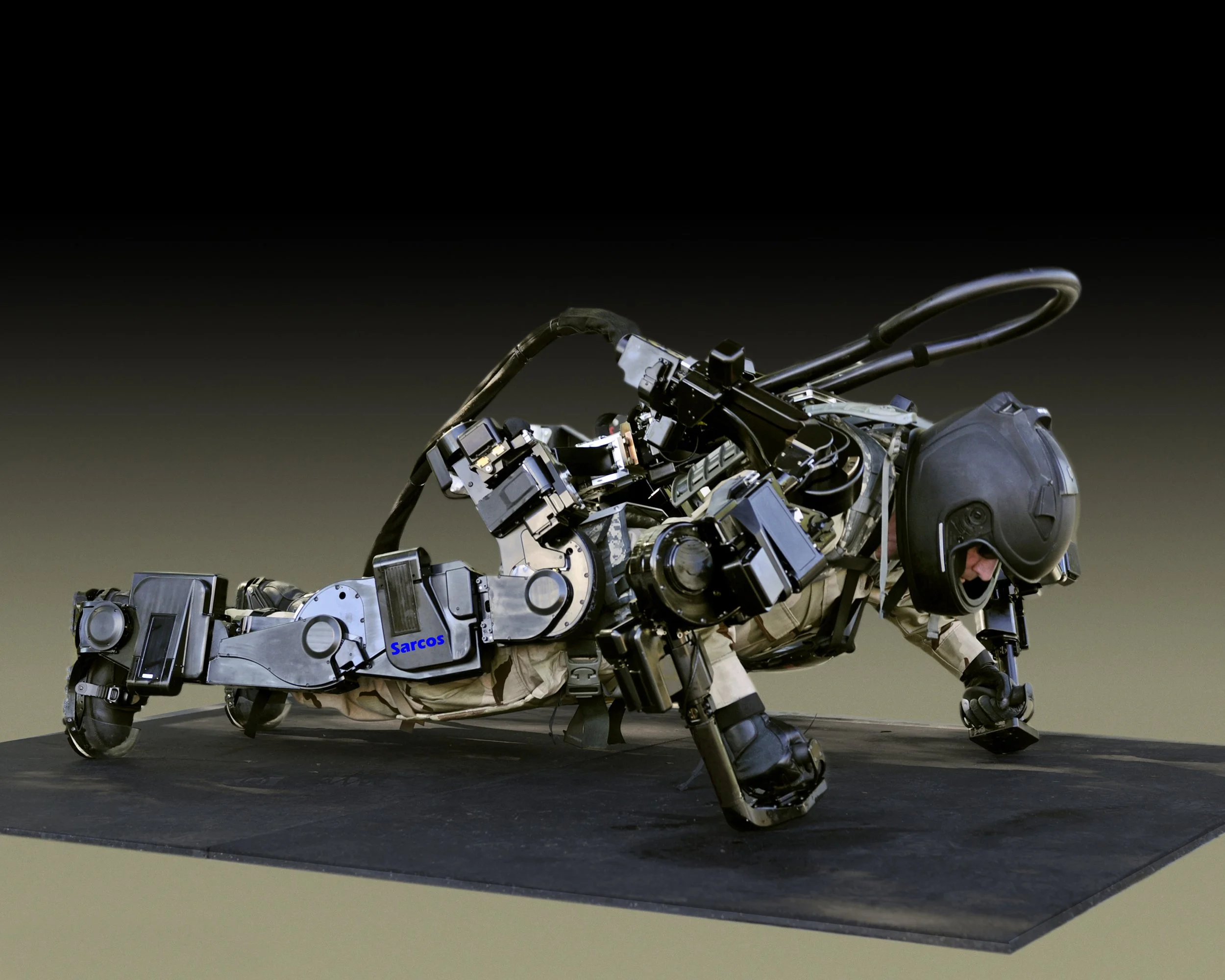 XOS-2_DSC1798_Neutral-S.jpg