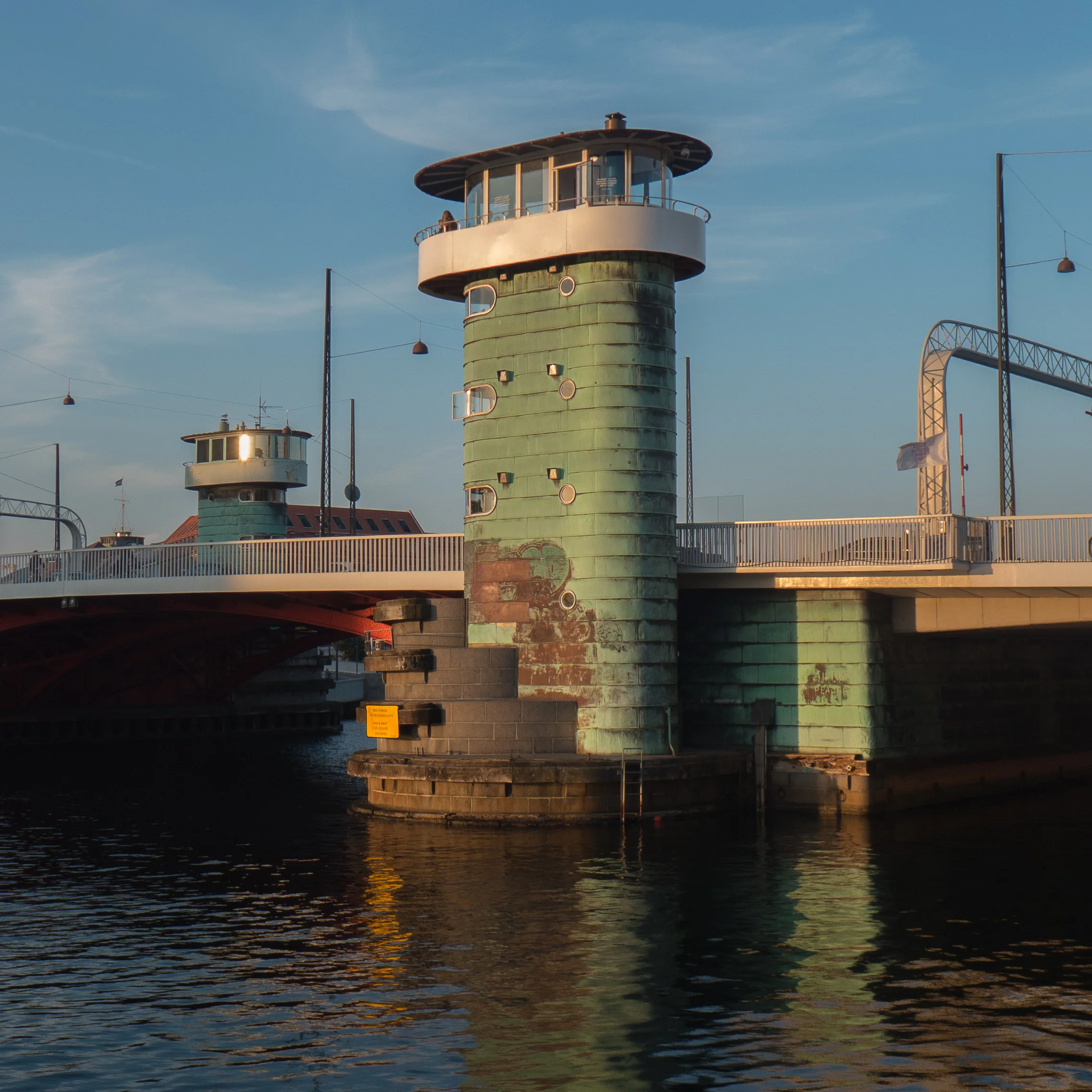 L1230653-2.jpg