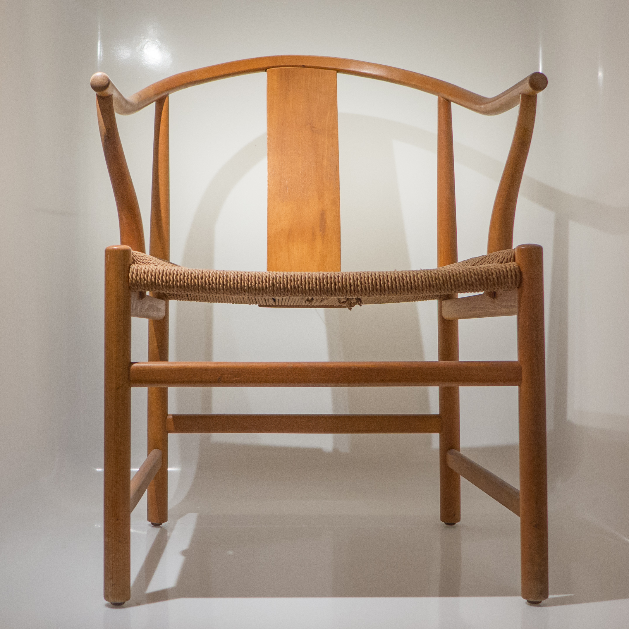 Designer Chairs: Safaristol Wegner & Hansen Stol Leather – Deszine