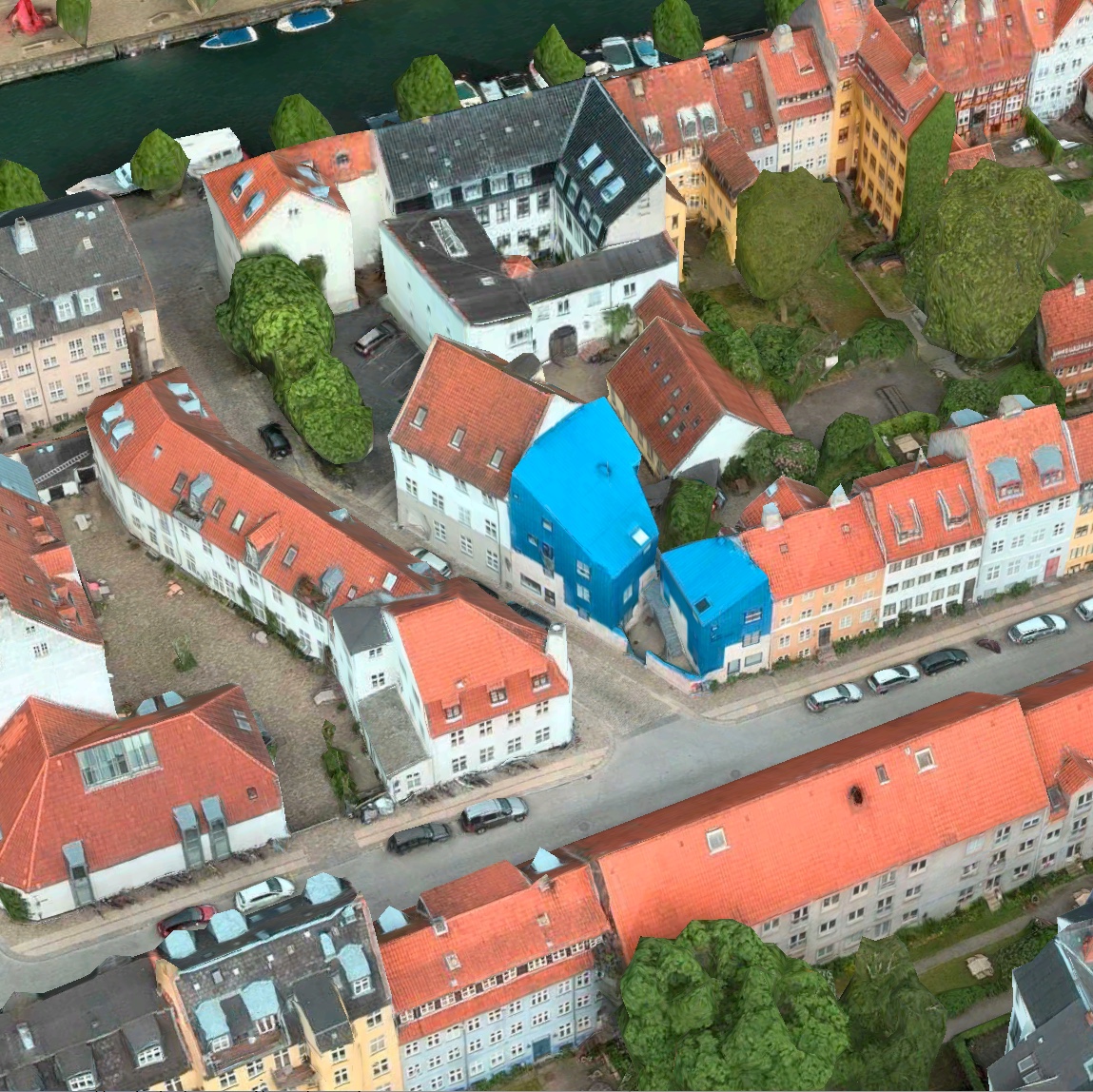Vandkunsten Blue House.jpeg