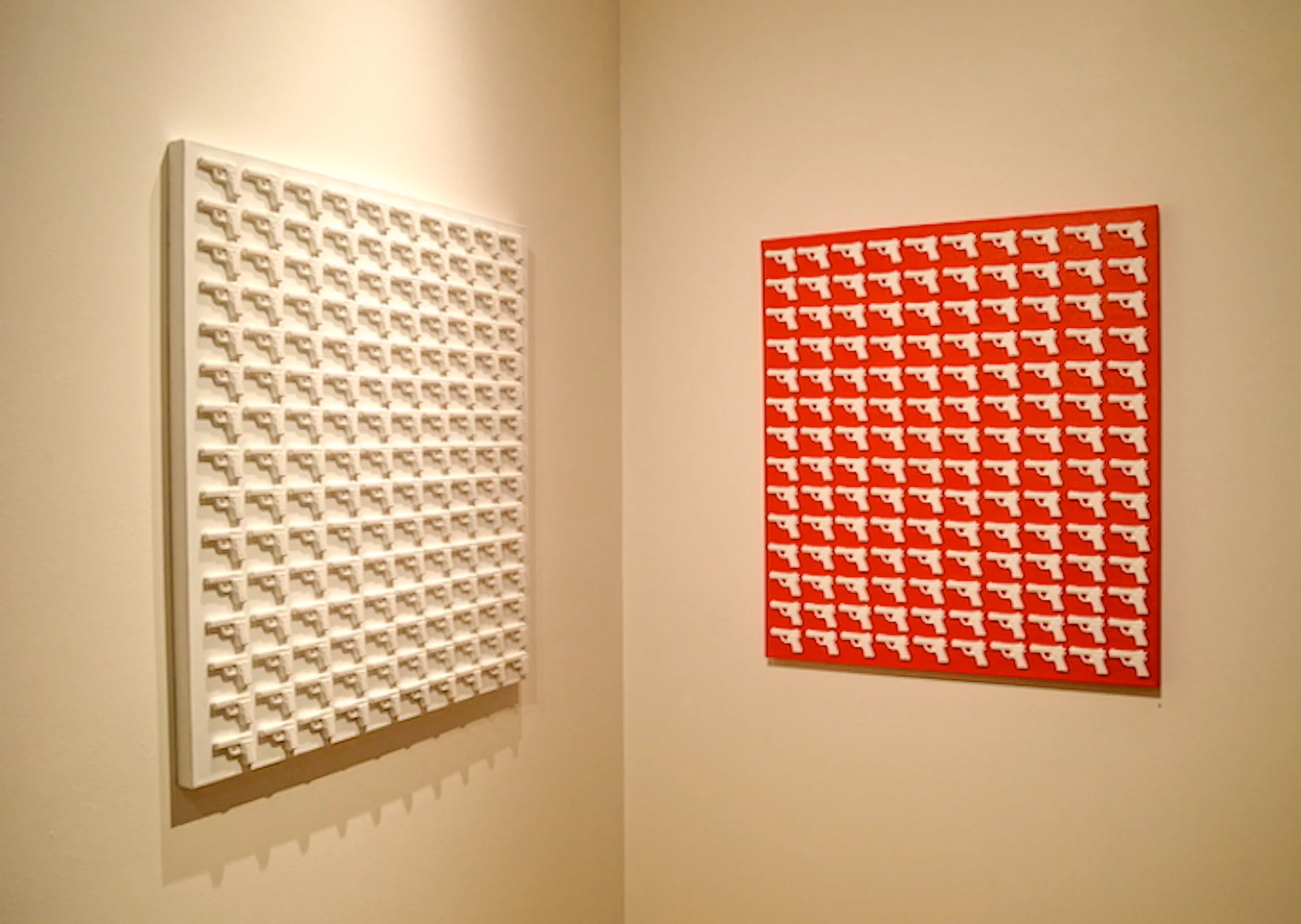 ItDoesn'tShowSignsOfStopping-36%22Tx36%22W-AcrylicOnCanvasWithPlasterCasts-2013.jpg