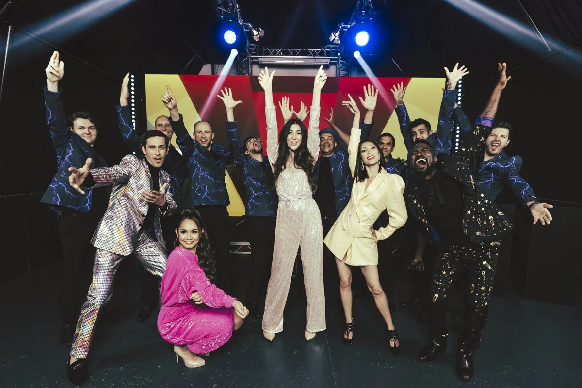 Vivid live party and show band