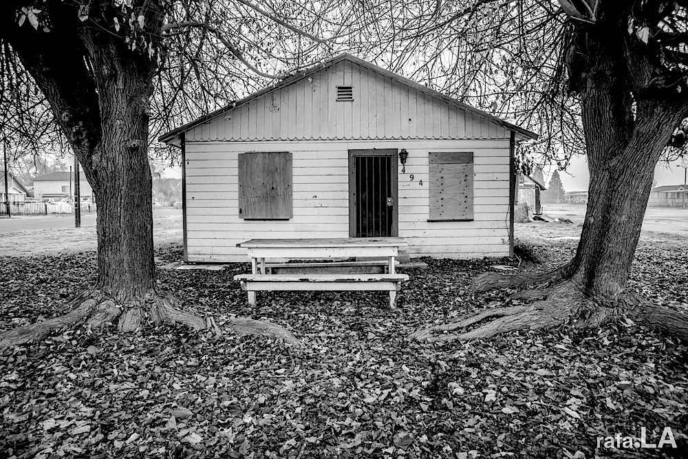 Abandoned February 13, 2014 - Farmersville, CA