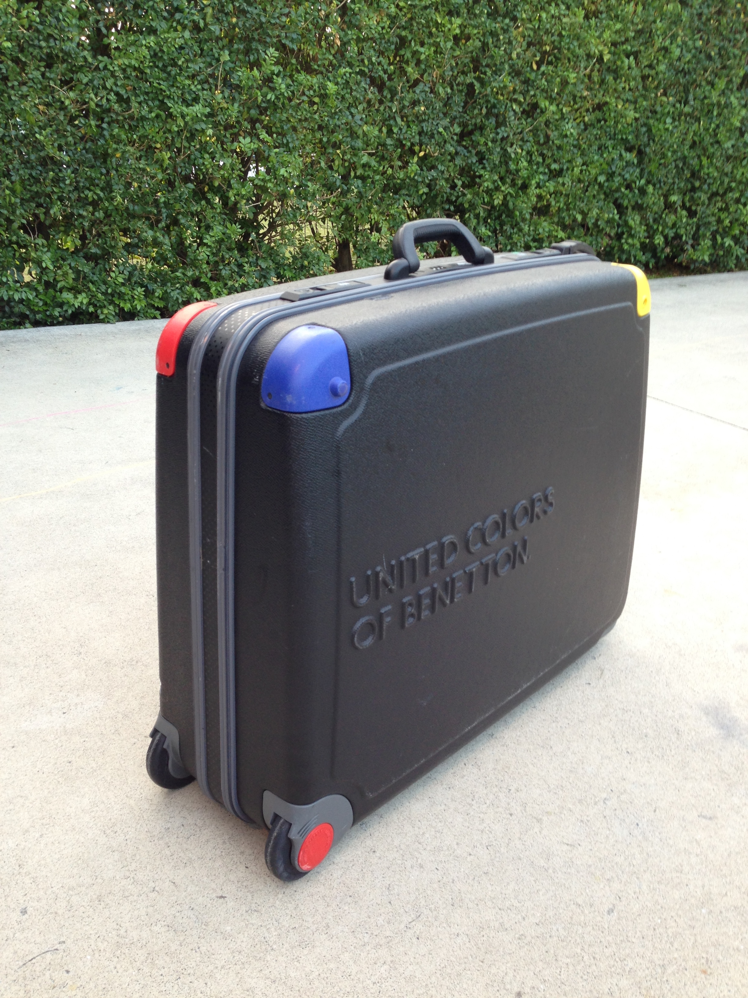 Travel trailer case for the Brompton — Act of aggression