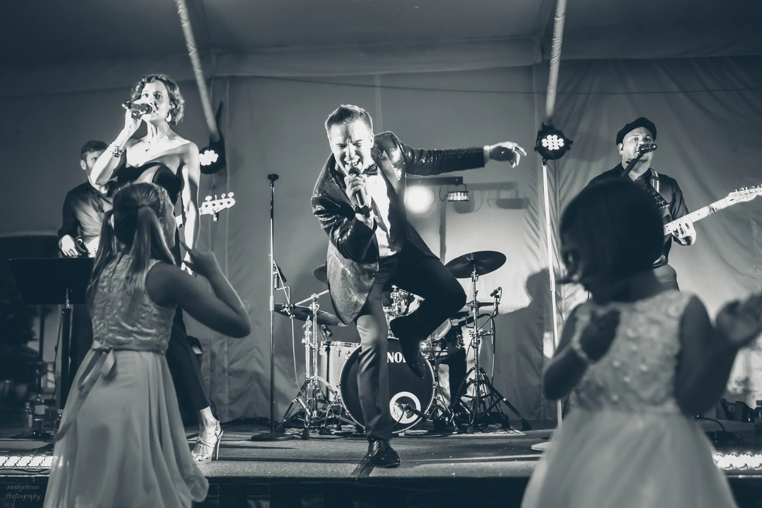 TANYA+BRIAN-WEDDING-FAVORITES-WEB-665.jpg
