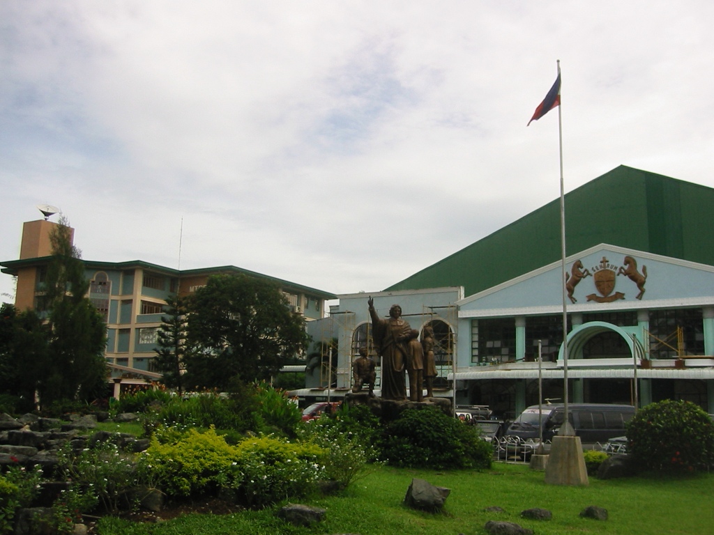 De La Salle Lipa