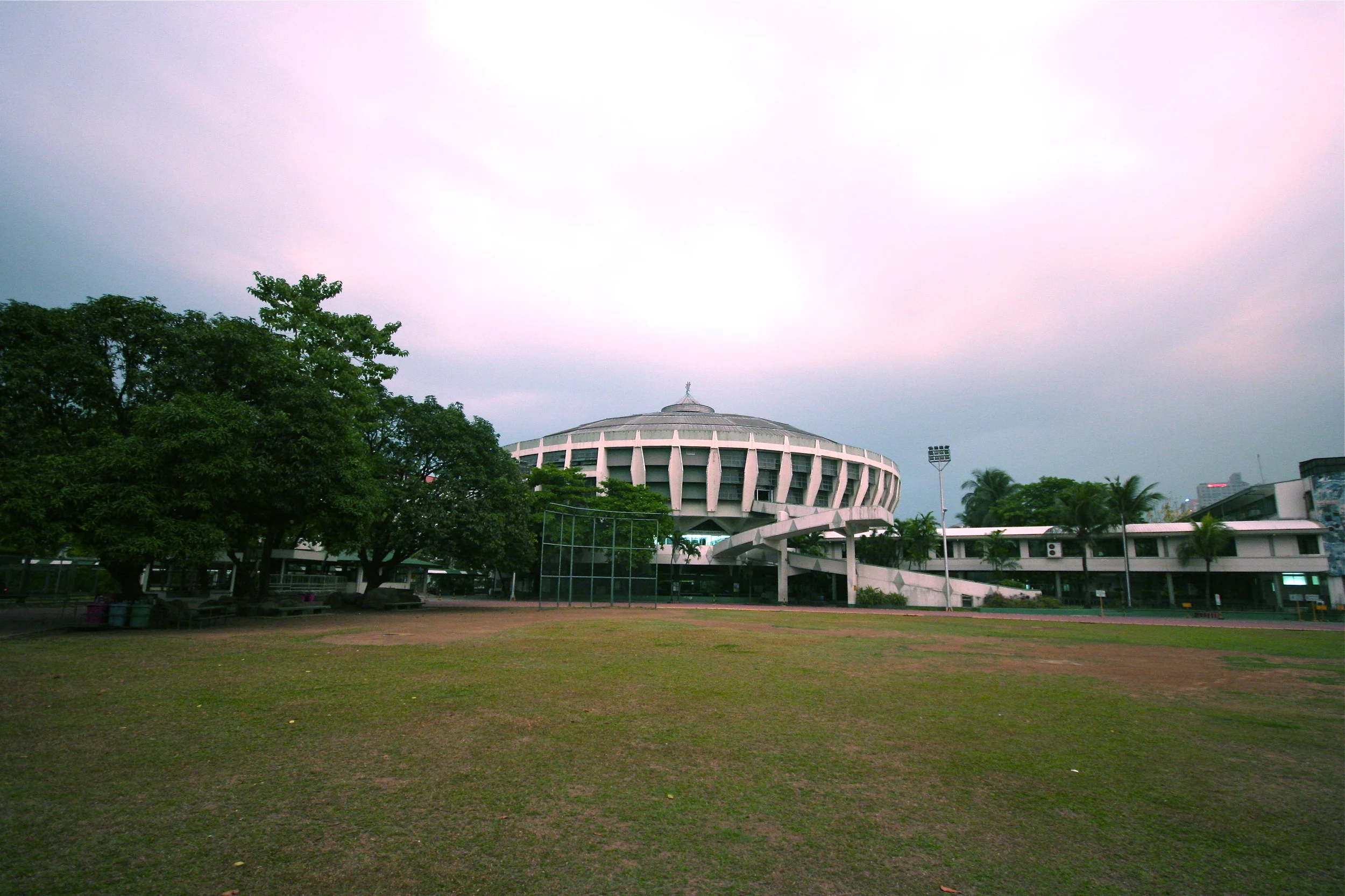 La Salle Green Hills