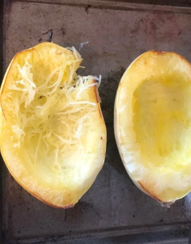  Step 5. Using a fork, scrape out the inside of the squash. 