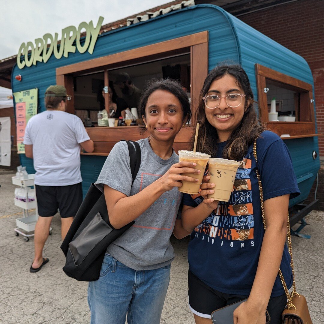 ☀️ 💕 It's a great day to support your favorite farmers market, Galveston! 

We are open here at 3304 Market Street until 1 pm, so grab your besties and head over to market for some tasty coffee, live music, and good community vibes.

🌈  Donate some
