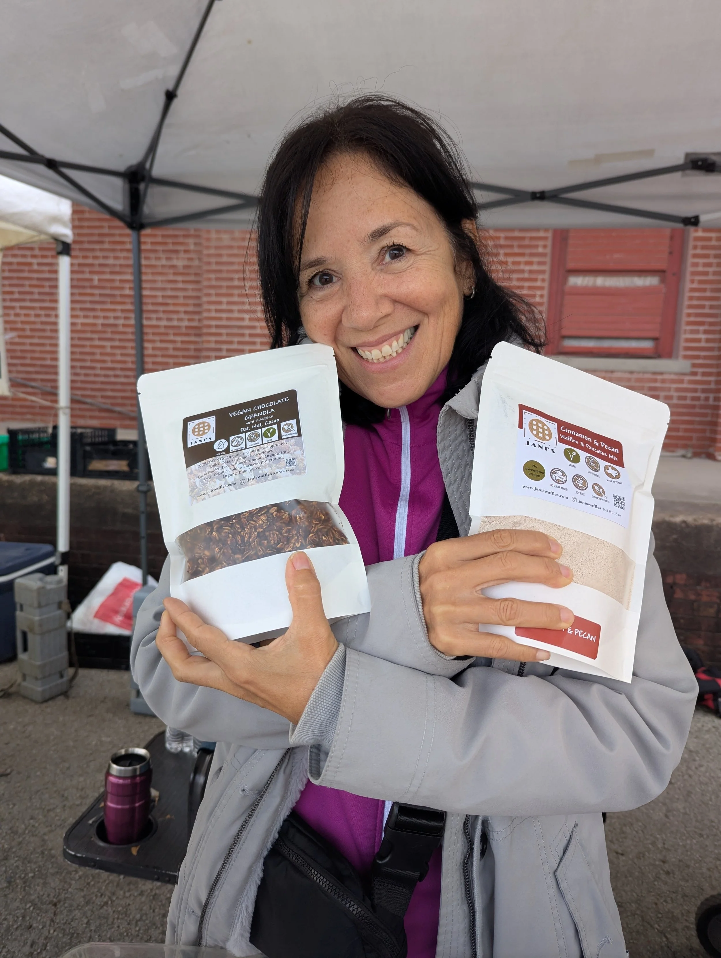   Make sure to stop by our Bestie’s Vendor this weekend! Jani’s Waffles!   