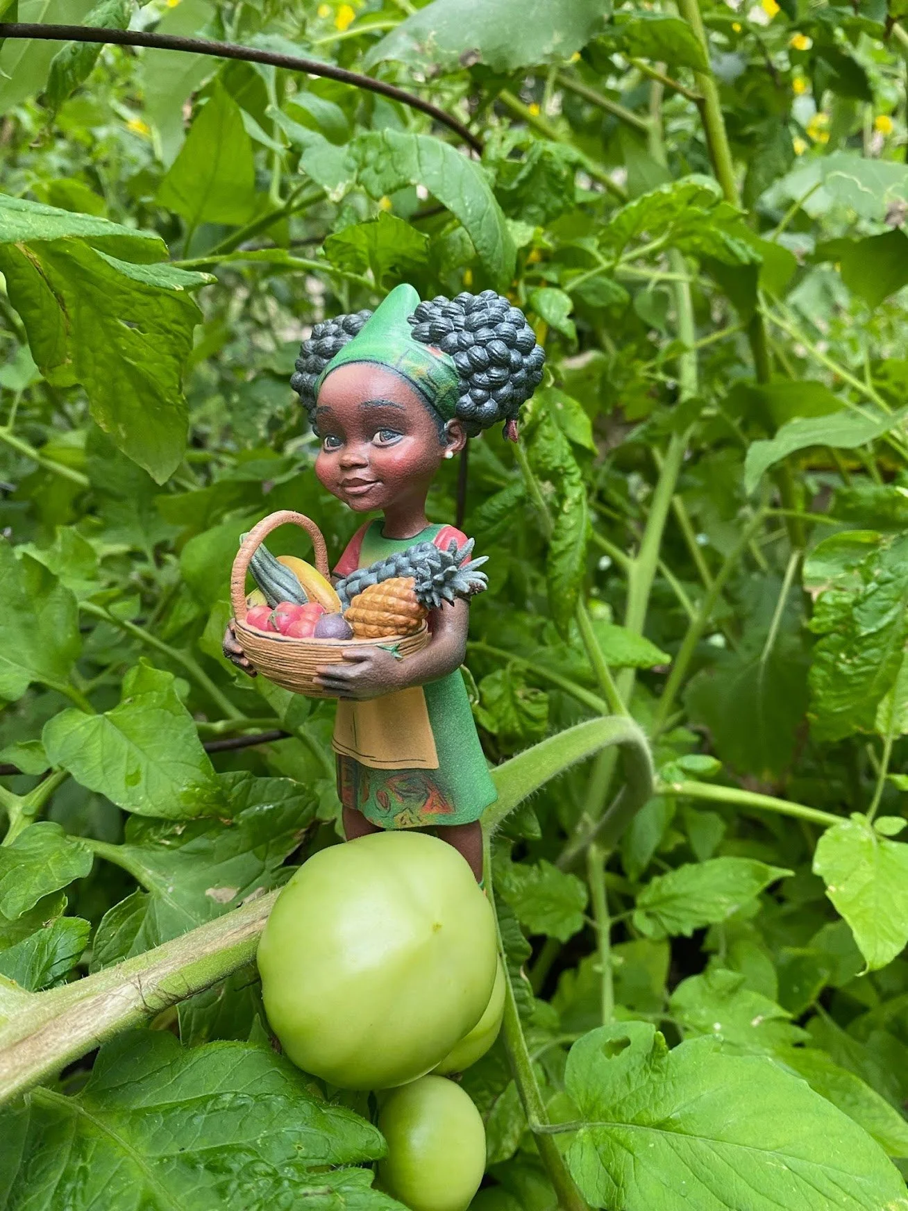 Asali, la gnoma de jardín