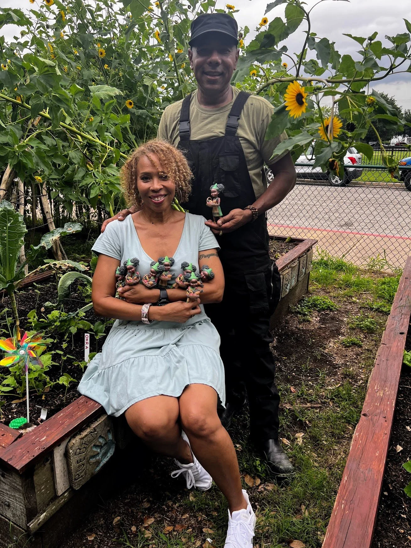 Honi (left) & Reginald (right) with Asalis