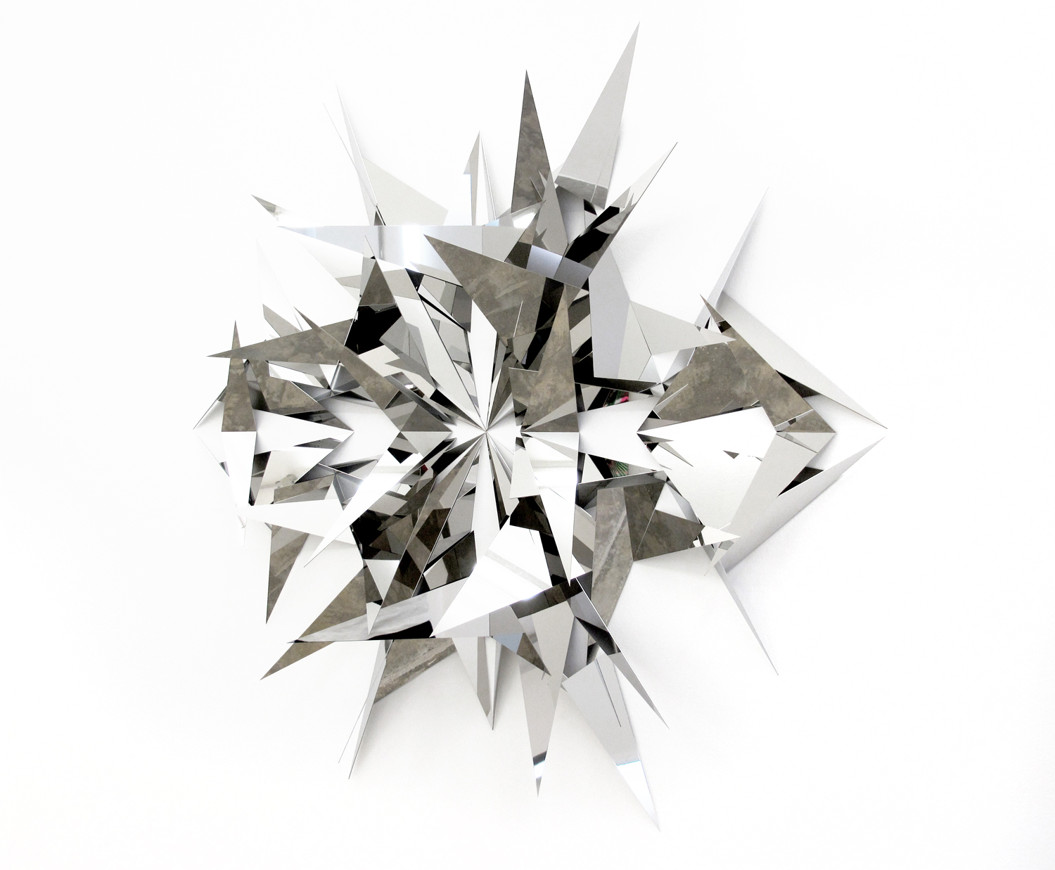   Glance #5  , 2010, polished stainless steel, 83 x 102 x 15 cm     