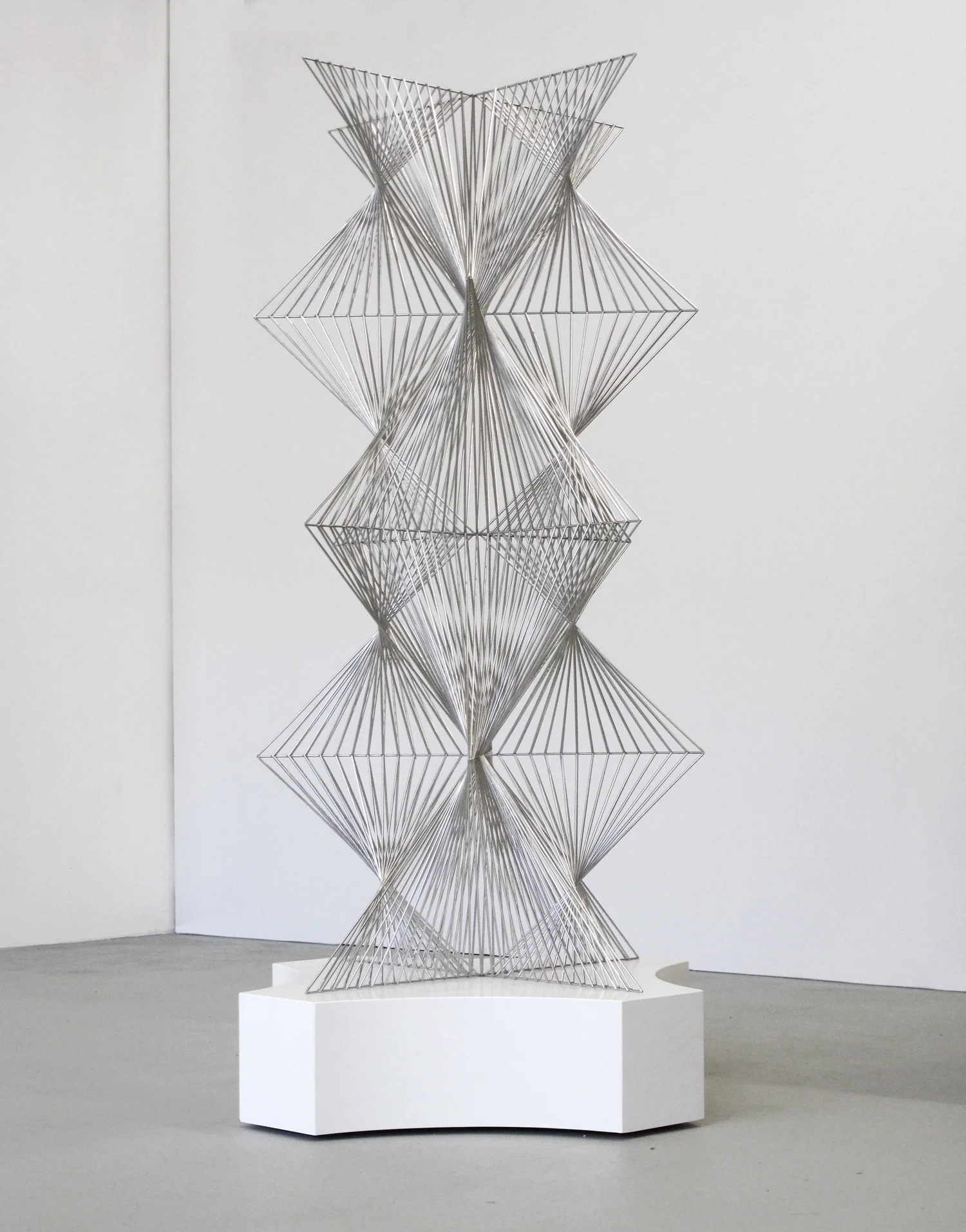 Allotropy, 2010, stainless steel, 182 x 90 x 90 cm 